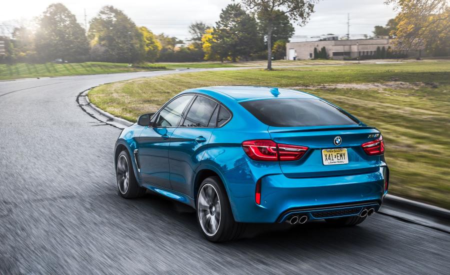  BMW X6 M 2016 года  (US) (фото 15 из 18)